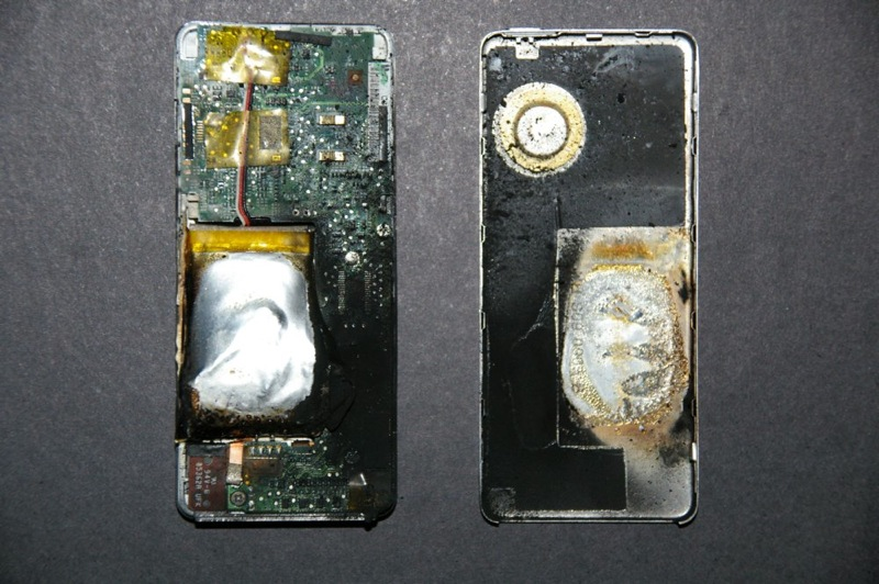 Illustration for article titled iPod Nano Explodes During Charge